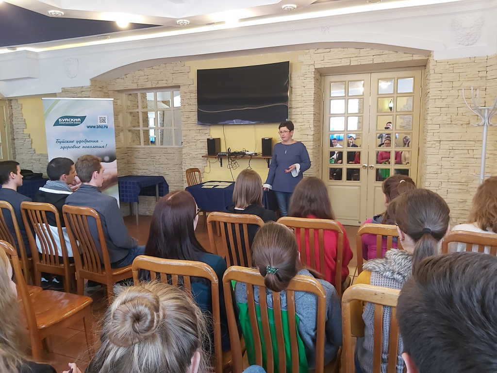 aU4BI57prSs.jpg aU4BI57prSs.jpg