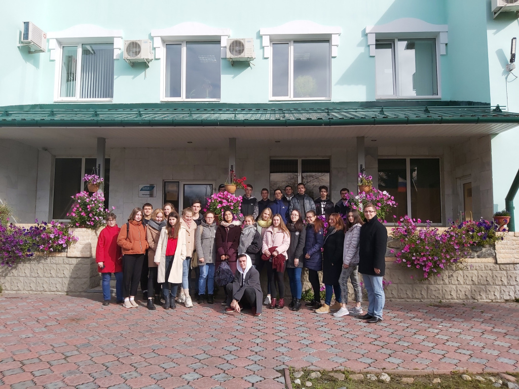 4k81zKXK2q0.jpg 4k81zKXK2q0.jpg